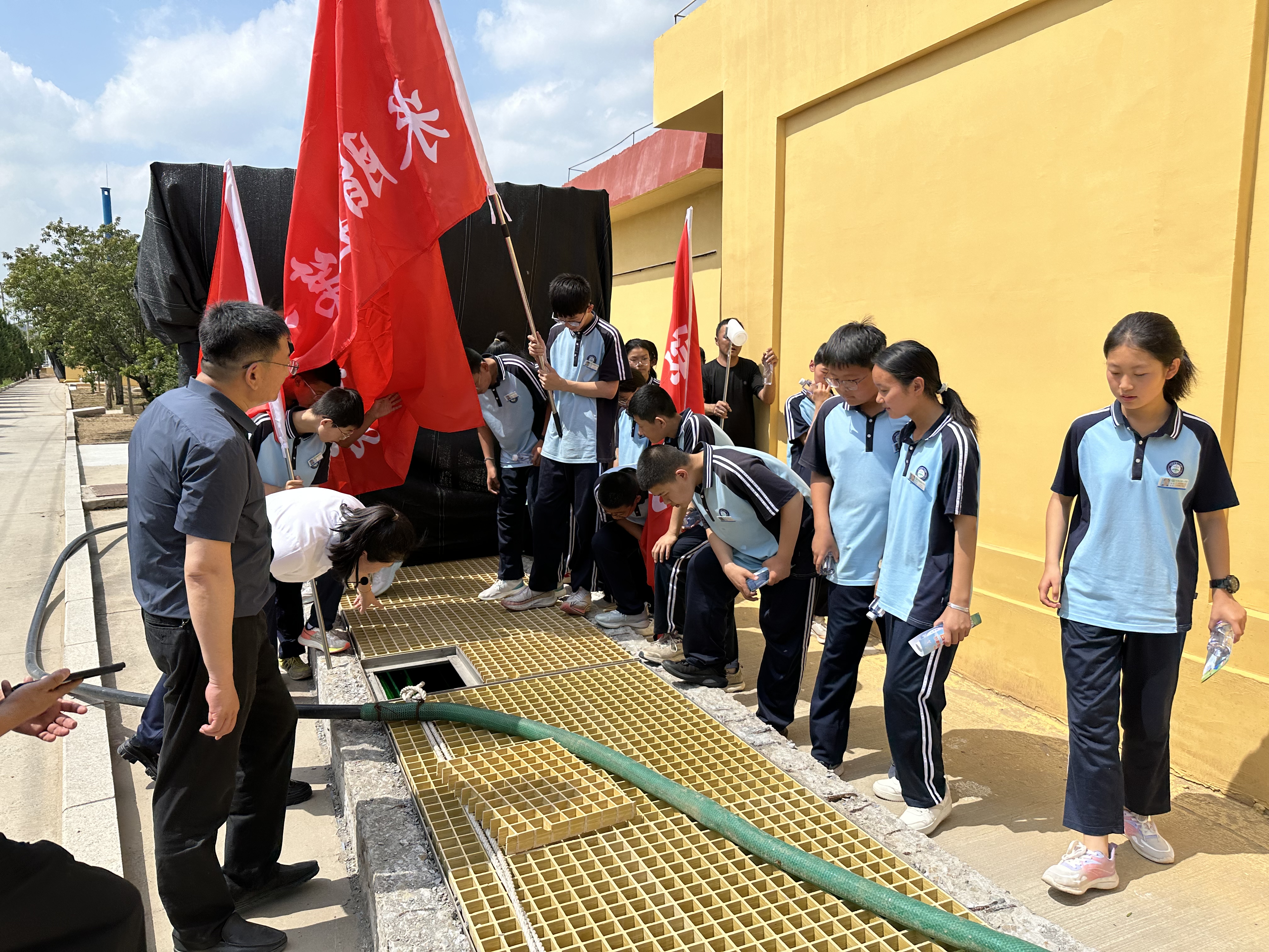 /ueditor/image/20240606/1717666878703563/95ac9a58b9f8ae519d80a0bc21a08c0b.jpg 米脂县污水处理厂活动现场.jpg